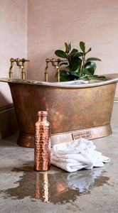 "Rustic <b>Copper</b> Bottle: Classic Style & Functionality" - Product Image 6