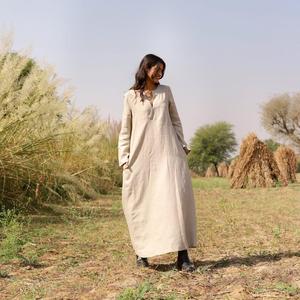 Vestido largo de mezcla de lino y algodón suave para mujer, manga larga, cuello redondo, cómodo y holgado. - Product Image 3