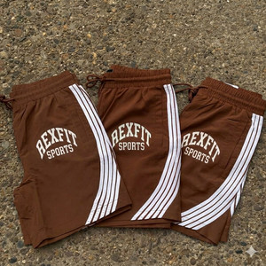 Shorts de sport REXFIT pour hommes, pour la gym et l'entraînement, violet, avec logo personnalisé, pour la course à pied, avec bandes latérales et taille élastique, fournisseur - Product Image 5