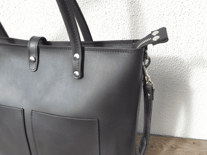 Sac fourre-tout noir en cuir de vachette pleine fleur, personnalisable avec logo, vente en gros, OEM, ODM - Product Image 1