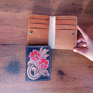 กระเป๋าใส่บัตรเครดิตสำหรับผู้หญิงทำด้วยมือมีลายดอกไม้ไม่ซ้ำใครกระเป๋าใส่หนังสือเดินทางอุปกรณ์เสริมกระเป๋าสตางค์มาใหม่ - Product Image 5