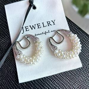 ต่างหูแฟชั่นมุกน้ำจืดทำมือขายดี ดีไซน์รูปหอยทาก ห่วงรูปเกือกม้า สไตล์คนดัง แบรนด์ชั้นนำ - Product Image 2
