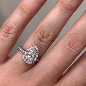 Elegant Design Pear Cut Lab Diamond Halo Pave Ring with IGI Certified & VVS Clarity in 14K Yellow Gold Diamond Ring for Women's - Product Image 3