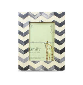 High Quality Eco-Friendly Handmade Creative <b>Wood</b> Photo Frame Custom Size Color Modern Elegant Design Living Room Tabletop Decor - Product Image 1