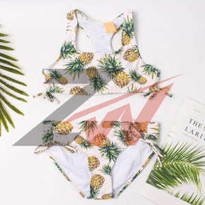 Maillot de bain sirène pour enfants, idéal pour les fêtes au bord de la piscine, les parcs aquatiques, le cosplay – Vente en gros de maillots de bain en tissu extensible - Product Image 4