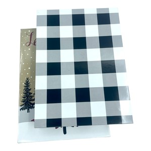 Lencería a cuadros en blanco y negro Caja de regalo de papel reciclado personalizada Tamaño 4 esquinas Precio bajo Regalo de Navidad con uso de velas de perfume - Product Image 1