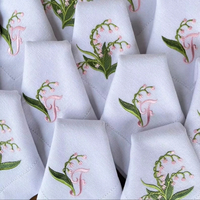 Serviettes de mariage brodées personnalisées en couleur et en taille, lettres monogrammes personnalisées, linge de table de mariage haut de gamme en lin