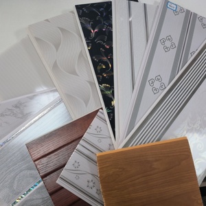 Pannello <span class=keywords><strong>per</strong></span> Soffitto in PVC con Rivestimento UV Lucido <span class=keywords><strong>per</strong></span> Decorazione Moderna di Hotel e Residenze, Resistente alle Termiti e Impermeabile - Product Image 3