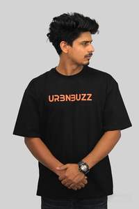 เสื้อยืดผู้ชายทรงหลวมคุณภาพสูง พิมพ์ลายสกรีนบนผ้าฝ้าย 100% ด้านหลังเรียบ พร้อมโลโก้สั่งทำ - Product Image 4