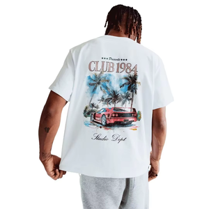 Camiseta blanca extragrande con estampado de coche para hombre, nuevo diseño con gráfico de palmera, corte holgado, cuello redondo, manga corta, de algodón. - Product Image 1