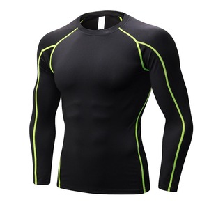 Vente en gros OEM – Nouvelle arrivée, dernière collection : Rashguard à manches courtes de haute qualité pour hommes – Vêtement de sport écologique, respirant et à séchage rapide - Product Image 1