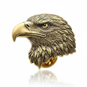 Fournisseur de souvenirs d'animaux, cadeaux touristiques, logo personnalisé, États-Unis, Amérique, épingle à revers en métal en forme d'aigle - Product Image 4