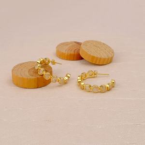 Pendientes de Aro Geométricos de Piedra Lunar Arcoíris, Elegantes y Modernos, Minimalistas, de Acero Inoxidable Chapado en Oro Antideslustre, Hechos a Mano - Product Image 3