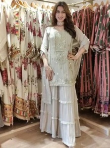 ABAYA Étnica para Mujer, de Poliéster, Manga Larga, con Cuentas, para Fiestas, Transpirable, Corte Regular, Hecha en India, Precio al por Mayor - Product Image 3