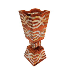 Fabriqué à la main en bois d'acacia Bakhoor Madkhaan brillant porte-brûleur d'encens nacre incrustation riche en bois de noyer poli - Product Image 2