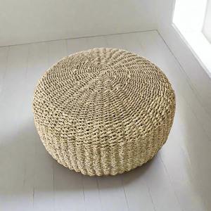 Coussin de tabouret en jacinthe d'eau vietnamienne tressé à la main, coussin ottoman en jonc de mer naturel par KingCraftViet - Product Image 3