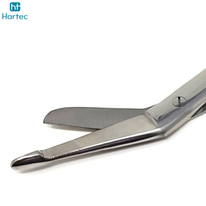 Tijeras para Vendajes de Acero Inoxidable, Compactas y Portátiles, Duraderas, con Cuchillas Afiladas para un Corte Preciso - Product Image 4