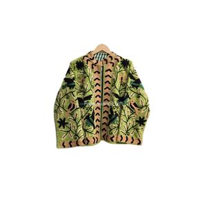 Chaqueta Estilo Boho Chic Amarillo Verde con Bordado de Aves, Chaqueta Estilo Suzani Uzbeko con Forro Interior de Algodón - Product Image 1