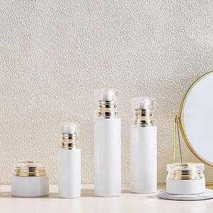 Wholesale Custom Color Glass <b>Mist</b> Spray <b>Bottles</b> Jar with Caps for Lotion Serum Oil Skin Care Cream Perfume Screen Printing - Product Image 1