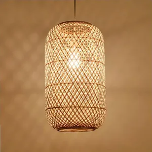 โคมไฟแขวนไม้ไผ่ตกแต่ง ดีไซน์โครงไม้ไผ่เบา พร้อมการกระจายแสงนุ่มนวลสำหรับพื้นที่ภายใน - Product Image 3