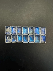 A K Gems Piedra Preciosa de Piedra Lunar Arcoíris de Fuego Azul Natural, Corte Redondo, 5mm-7mm, Encerada/Aceitada, para Fabricación de Joyas de Rajastán, con Efecto de Juego de Color - Product Image 5