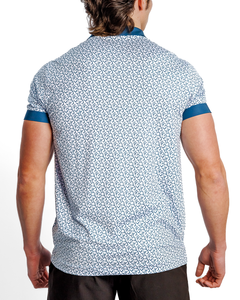 Polo de Golf de Punto de Poliéster Reciclado y Spandex, con Absorción de Humedad, UPF 40, Corte Regular, Estampado por Sublimación - Product Image 3