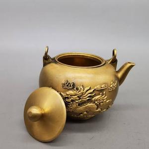 Théière traditionnelle chinoise en laiton avec motif de dragon et couvercle, bouilloire à eau avec poignée en métal - Product Image 1