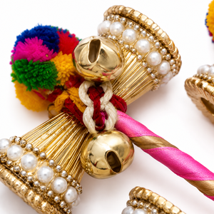 Bâtons Dumroo Ghungroo pour les Cérémonies de Mariage, la Pooja, le Kirtan et les Occasions Spirituelles – Accessoire Traditionnel Fait Main - Product Image 3