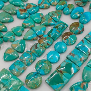 Paires de cabochons en turquoise naturelle de Mohave, pierres précieuses pour la création de bijoux - Product Image 1