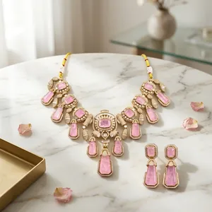 Ensemble de collier en pierre rose de luxe plaqué or avec zircone cubique, bijoux de mariage pour femmes avec boucles d'oreilles assorties - Product Image 3