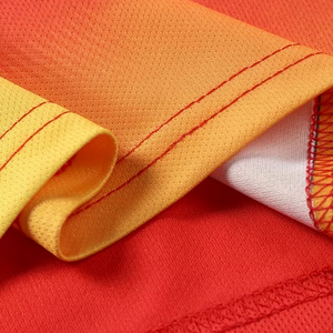 Nueva Llegada 2026, Uniformes de Fútbol para Hombre de la Mejor Calidad, Diseño Personalizado Unifoam, Ropa Deportiva Transpirable para Entrenamiento con OEM - Product Image 5