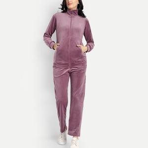 Survêtement en velours pour femme avec logo personnalisé, ensemble de jogging en velours, tenue de sport en velours - Product Image 2