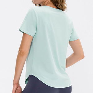 Slim-Fit Lightweight Breathable Yoga T-Shirt Solid Color <b>Long</b> <b>Sleeve</b> Workout <b>Top</b> for Spring Running Training & Gym - Product Image 3