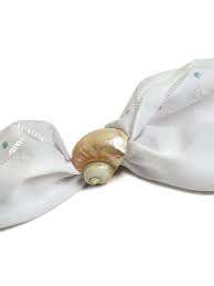 Servilletero de concha de mar hecho de conchas brillantes para Bodas de lujo, configuración de Tablescape, artesanía costera vietnamita - Product Image 5