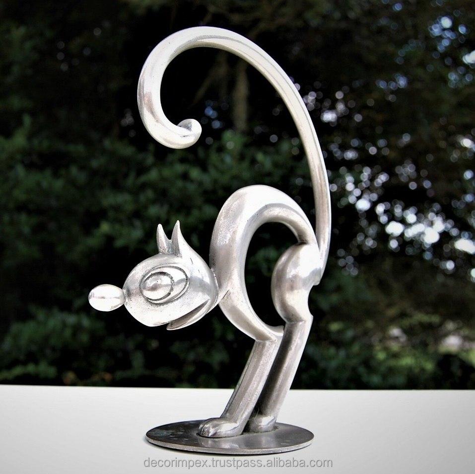 猫の彫刻 金属製装飾品 【公式通販】