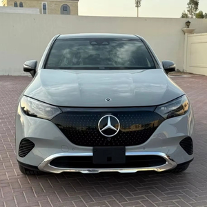 Mercedes-Benz EQE 350 4MATIC, Auto Eléctrico SUV, Tracción en las Cuatro Ruedas, Motor Doble, Batería de Litio, R19, Cuero, Techo Panorámico, Luces LED - Product Image 1