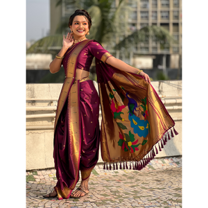Sari en soie douce Nauvari Paithani avec motifs de pois tissés en zari et pallu en paon, spécial mariage vin - Product Image 5