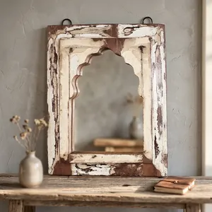 Espejo Arqueado Jharokha de Madera Blanca Envejecida, Decoración de Pared Colgante, Marco Hecho a Mano para Sala de Estar, Dormitorio, Comedor, Entrada - Product Image 5