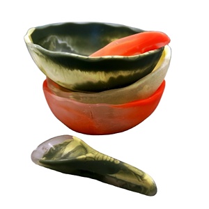 Tazón y Plato Decorativo de Resina Ecológica Hecho a Mano de Origen Indio, Pulido, Ideal para Fiestas - Product Image 1