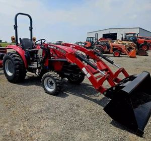 Tracteur compact d'occasion Case IH FARMALL 35C 2017 à vendre - Product Image 4
