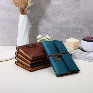 Lot de 5 carnets/journaux en cuir A4/A6 à feuilles mobiles rechargeables avec pages vierges et pendentif – Cadeau d'écriture vintage - Product Image 3