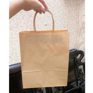 Bolsas de Papel para Compras Elegantes y Duraderas, Mejora la Imagen de tu Negocio con un Estilo Lujoso - Product Image 6