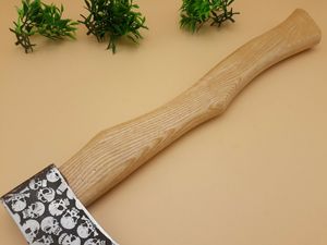 Hacha de camping de acero al carbono personalizada con mango de madera de fresno, hecha a mano, para uso exterior, con funda de cuero, OEM ODM, venta al por mayor, regalo. - Product Image 3
