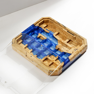 Portaplumas de resina epoxi con diseño de teclas de teclado, Portaplumas de resina con diseño de madera, Decoración artística de resina y madera, Regalo de aniversario, Portaplumas de resina verde, Regalo hecho a mano - Product Image 1