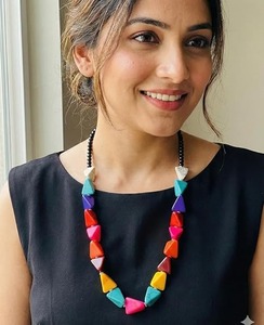Collier à breloques irrégulières en résine colorée fait main FAIZA CRAFT, bijoux de mode pour femmes, bijoux de mariage, artisanat - Product Image 3