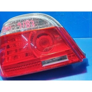 Feu arrière gauche d'occasion OEM 7361881 pour BMW Série 5 2007-2013 - Product Image 2