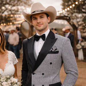 Costume de smoking croisé noir et blanc à motif pied-de-poule pour homme – Blazer de créateur pour mariage, marié ou bal de promo avec nœud papillon - Product Image 1