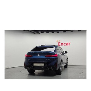 BMW X4 XDrive20i M Sport 2023 con Caja de Cambios Automática, Volante a la Izquierda, Cámara Trasera, 9,920 km - Product Image 4