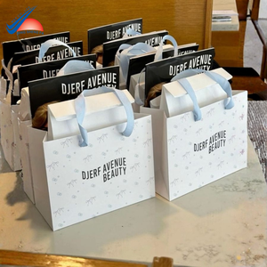 พิมพ์ถุงกระดาษช้อปปิ้งตามสั่ง |   บรรจุภัณฑ์เสื้อผ้าและของขวัญ |   ผู้ผลิต OEM - Product Image 1