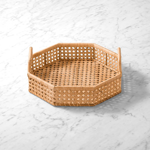 Elegante Bandeja de Servir de Ratán Tejida a Mano con Bordes Elevados, Organizador Rústico de Mimbre, Decoración Encantadora para Mesa de Desayuno y Café, Regalo - Product Image 1